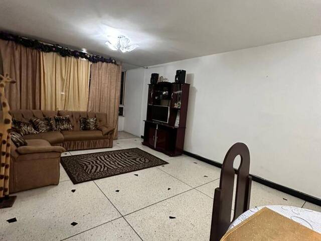 #49 - Departamento para Alquiler en Valencia - G - 1