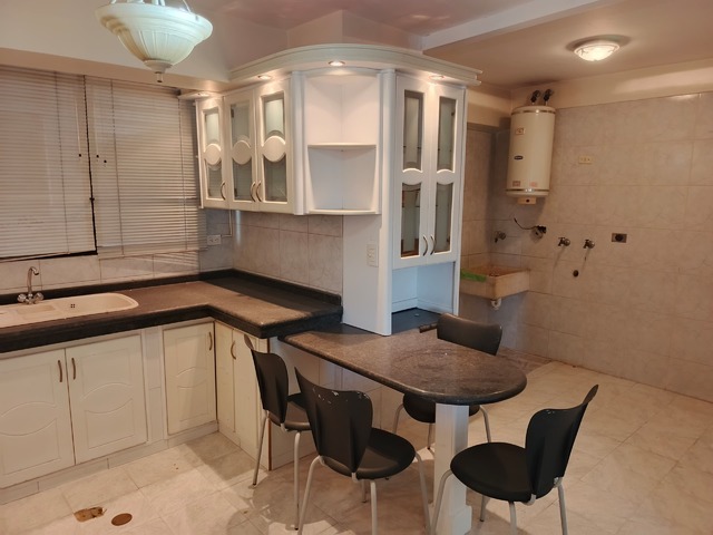 #75 - Departamento para Venta en Valencia - G - 2