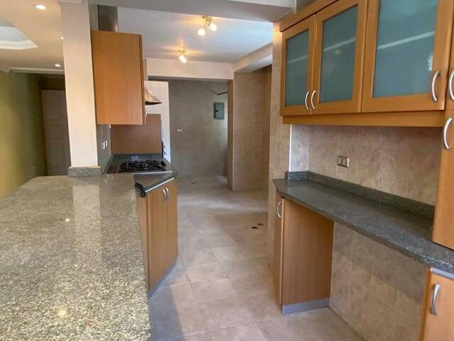 #143 - Departamento para Venta en Valencia - G - 2