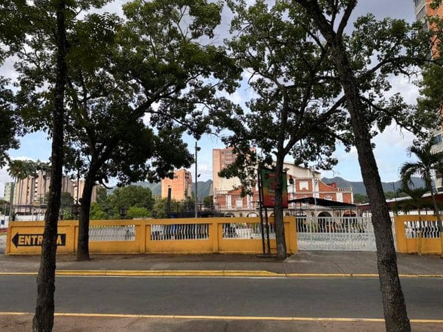 #167 - Terreno para Venta en Valencia - G - 3